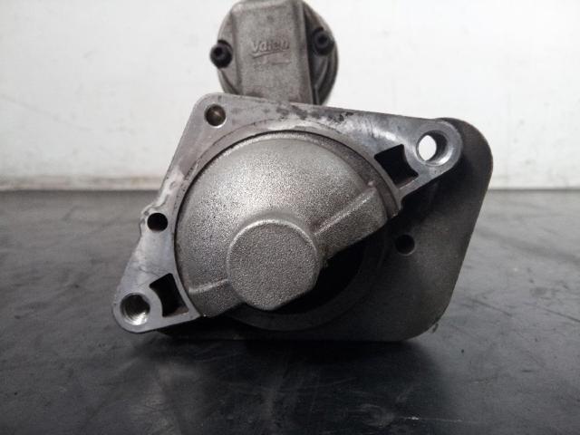 233007689R Renault (RVI)