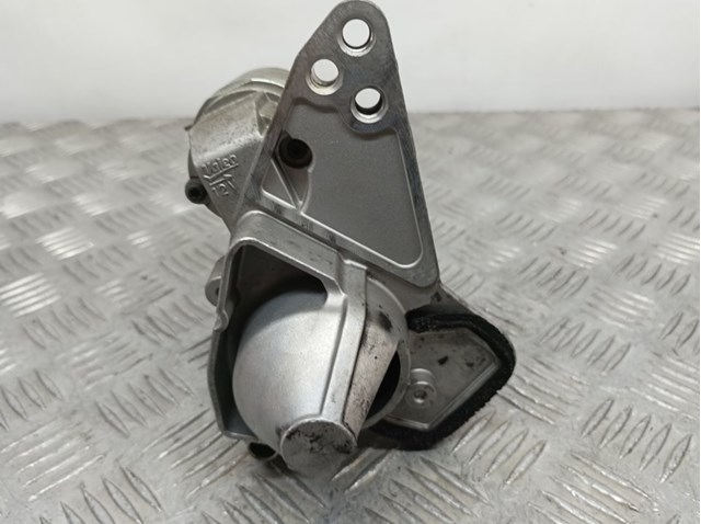 Rozrusznik 233007970R RENAULT