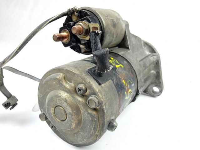 Rozrusznik Nissan Prairie M11