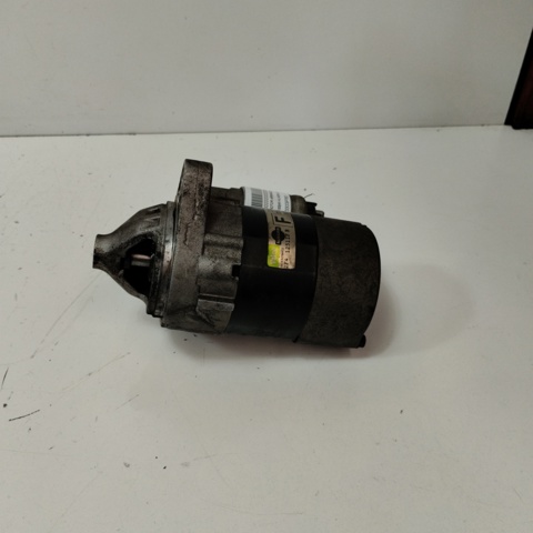 Rozrusznik 233009F662 NISSAN