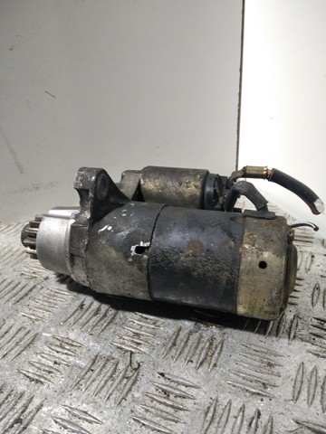 Rozrusznik 23300CA000 NISSAN