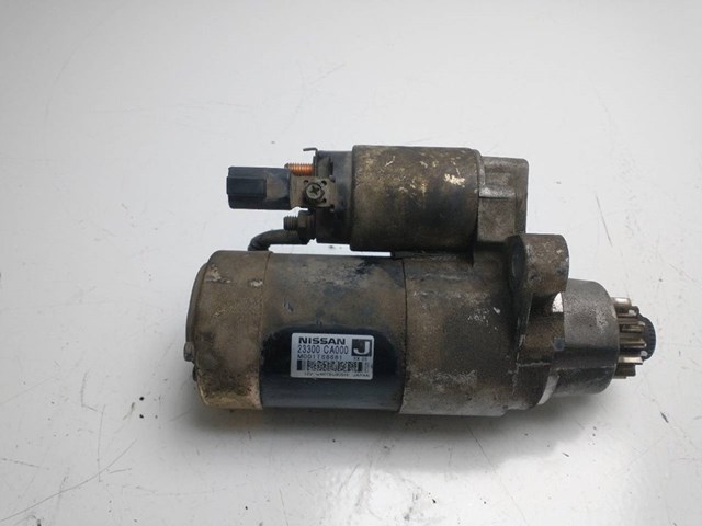 Rozrusznik 23300CA000 NISSAN