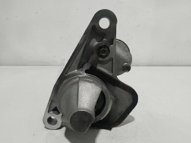 Rozrusznik 23300CK800 RENAULT