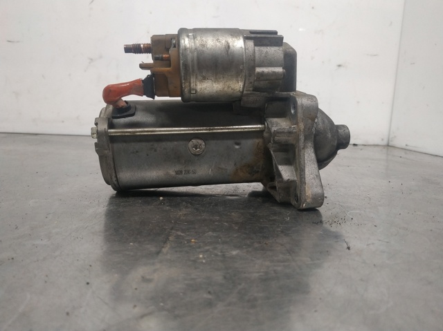 23300JG70A Nissan/Infiniti