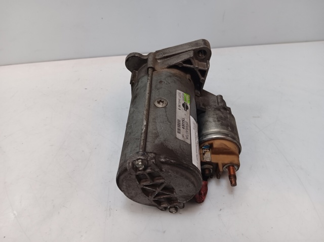 23300JG70A Renault (RVI)