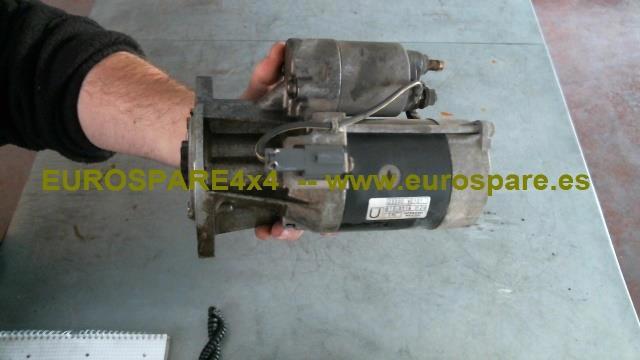 Rozrusznik 23300VC101 NISSAN