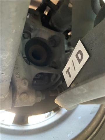 Czop (zwrotnica) tylny prawy 23337210 OPEL