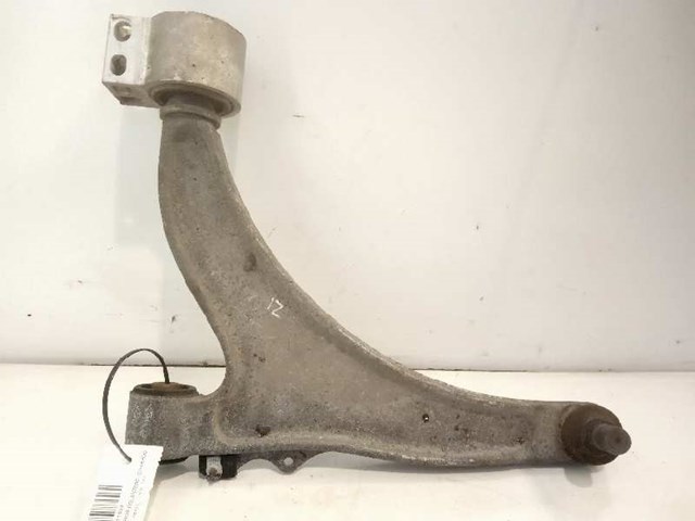 Wahacz zawieszenia przedniego dolny lewy 23354434 OPEL