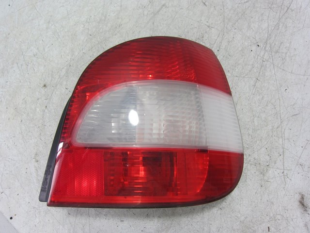 Lampa zespolona tylna prawa 2341D RENAULT