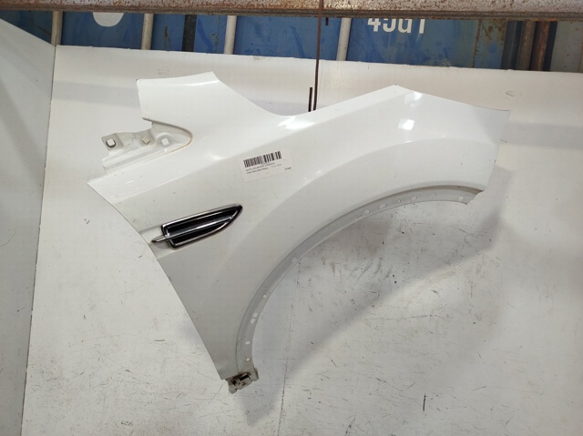 Błotnik przedni prawy 2344151 FORD