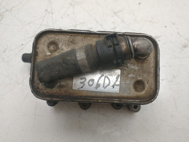235411908 BMW