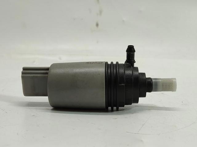 23557610 BMW