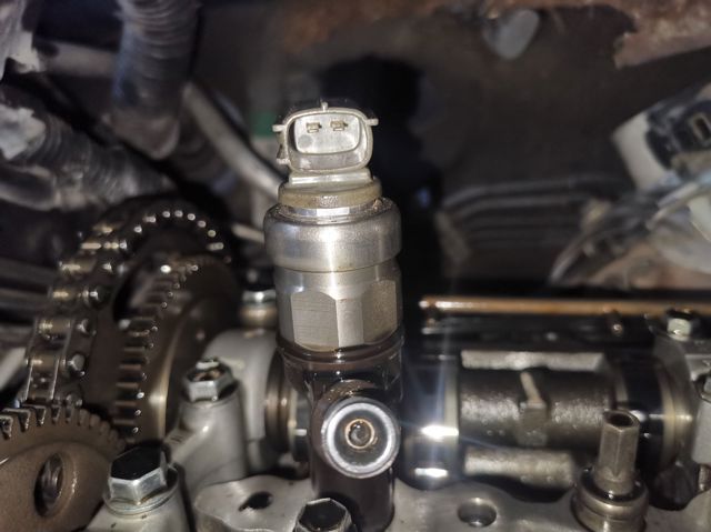 Wtryskiwacz paliwa 236700R160 TOYOTA