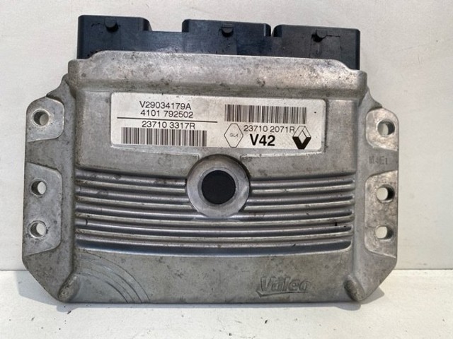 Sterownik silnika 237102071R RENAULT