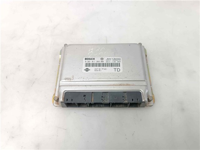 Sterownik silnika 237107F481 NISSAN