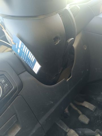 2390087 Ford