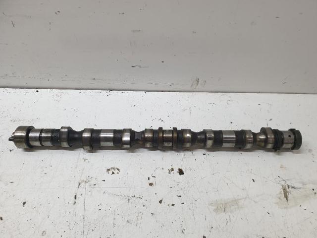 Wał rozrządu silnika 2410027401 HYUNDAI