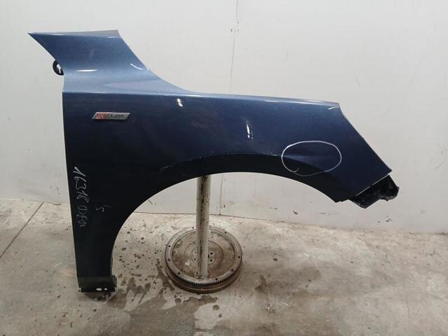 Błotnik przedni prawy Ford Focus 4 HP