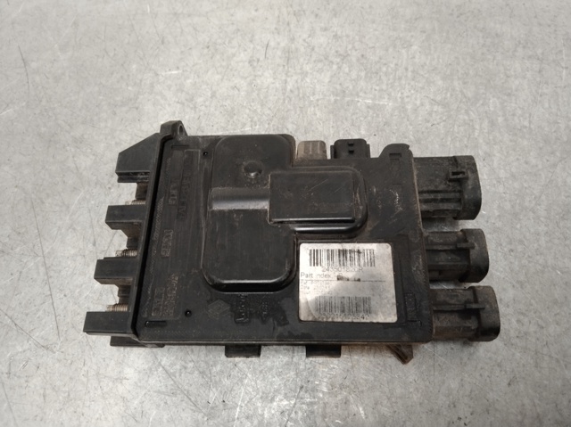 Moduł (ECU) sterowania baterią 243501820R OPEL