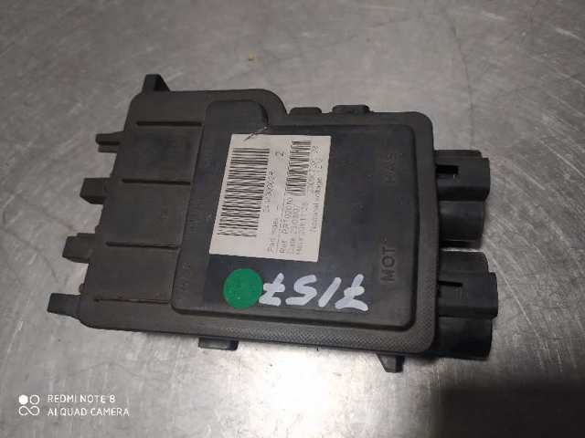 Skrzynka bezpieczników do Renault Latitude L7