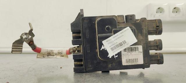 243800011R Renault (RVI)
