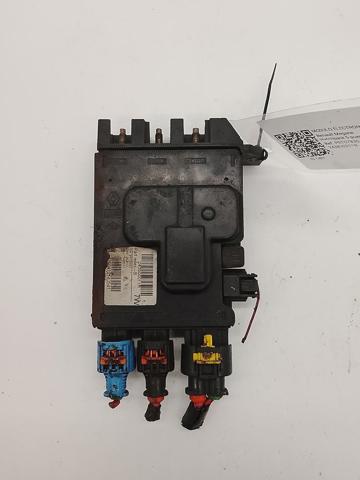 243800011R Renault (RVI)