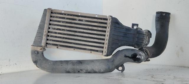 Chłodnica intercoolera 24406701 OPEL