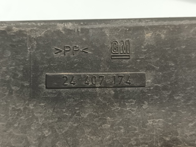 24407174 Opel