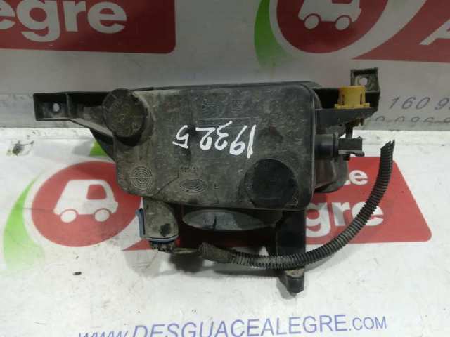 Lampa przeciwmgielna lewa 24407174 OPEL
