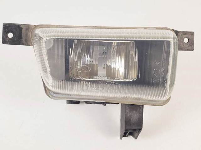 Lampa przeciwmgielna lewa 24407177 OPEL