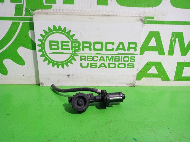 Cylinder sprzęgła główny 24412670 OPEL