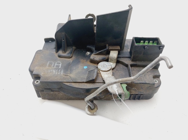 Zamek drzwi przednich lewych 24414110 OPEL