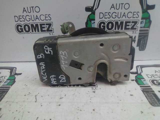 Zamek drzwi przednich prawych 24414113 OPEL
