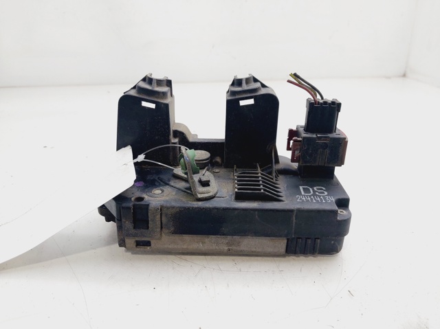 Zamek drzwi tylnych lewych 24414134 OPEL