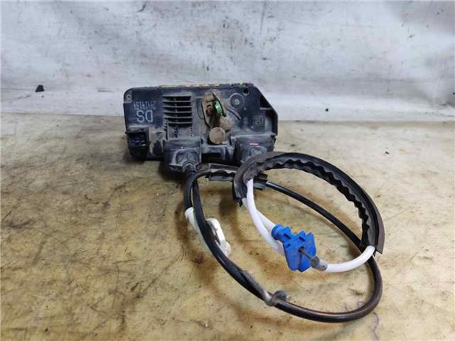 Zamek drzwi tylnych lewych 24414134 OPEL