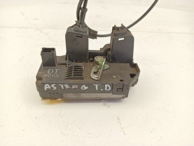 Zamek drzwi tylnych prawych 24414135 OPEL