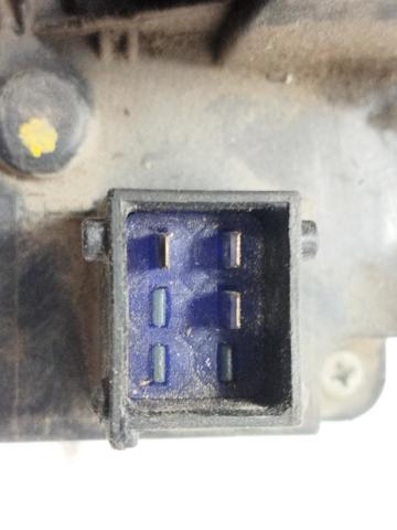 Zamek drzwi tylnych lewych 24414138 OPEL