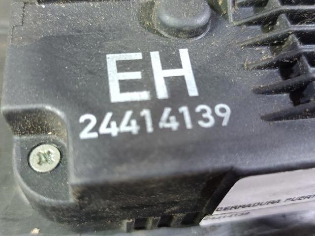 Zamek drzwi tylnych prawych 24414139 OPEL
