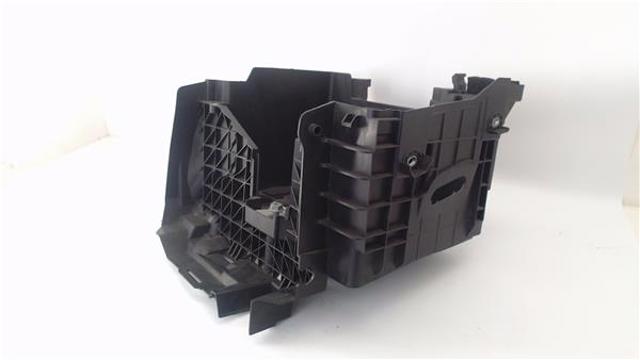 244280018R Renault (RVI)