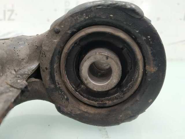 Wahacz zawieszenia przedniego dolny lewy 24428208 OPEL