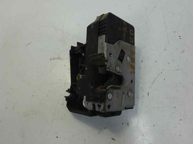 Zamek drzwi przednich prawych 24434885 OPEL