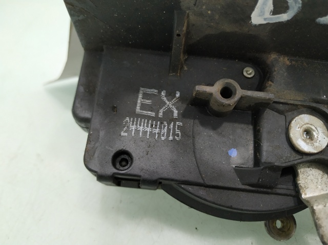 Zamek drzwi przednich lewych 24444015 OPEL