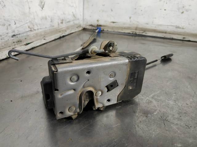 Zamek drzwi przednich lewych 24444015 OPEL