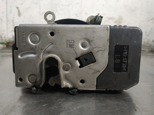 Zamek drzwi przednich lewych 24444015 OPEL