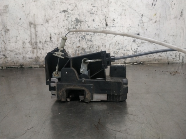 Zamek drzwi Opel Astra