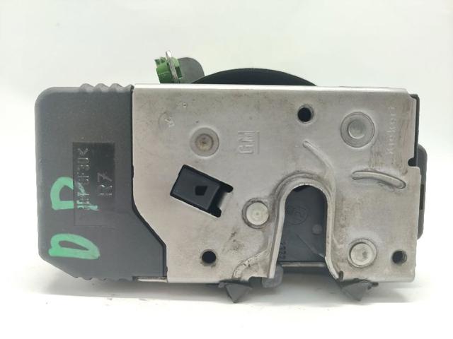 Zamek drzwi przednich prawych 24444016 OPEL