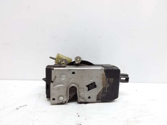 Zamek drzwi przednich lewych 24447340 OPEL