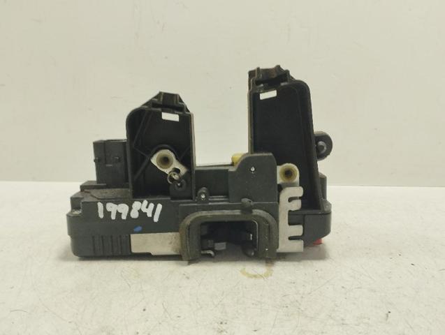 Zamek drzwi tylnych lewych 24447345 OPEL