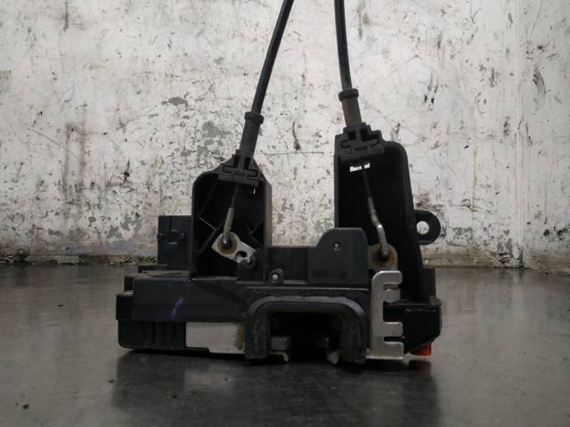 Zamek drzwi tylnych lewych 24447345 OPEL