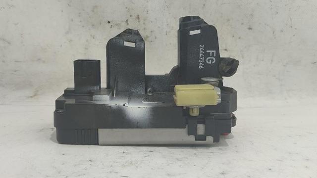 Zamek drzwi tylnych prawych 24447346 OPEL